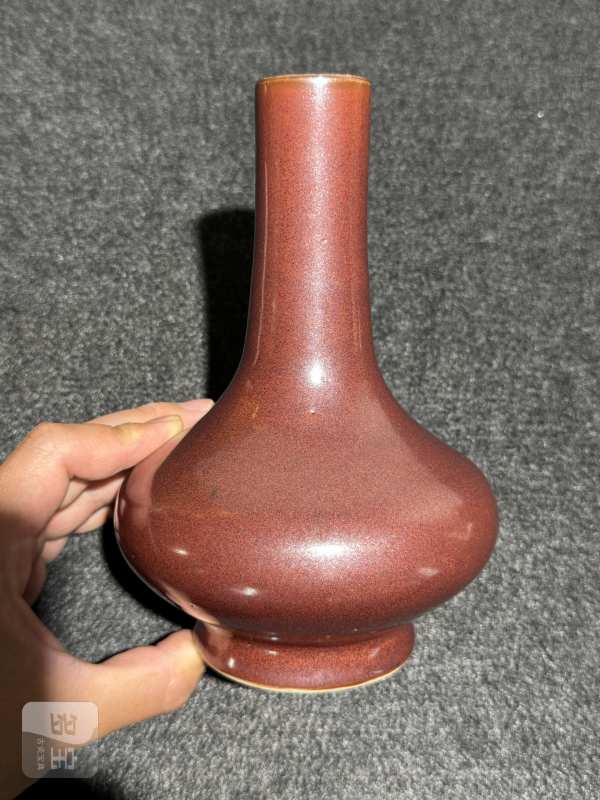 清雍正 紫金釉荸荠瓶 - 图3